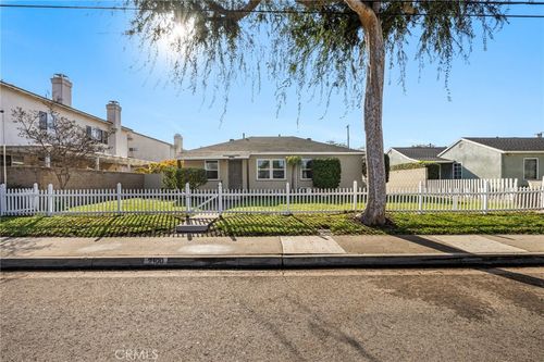 2100 W Valencia Dr, Fullerton, CA, 92833-3236 | Card Image