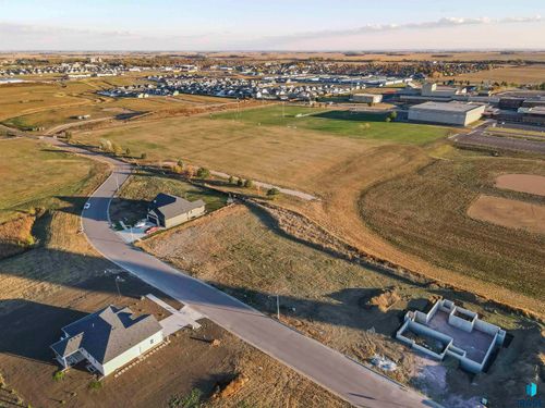 1219 Plainside Ave Avenue, Harrisburg, SD, 57032 | Card Image