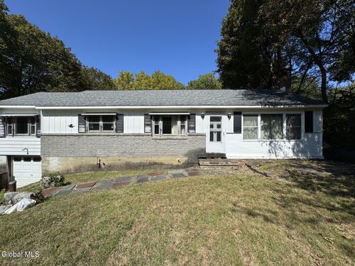 23 Brickyard Rd, Troy, NY, 12182-4400 | Card Image