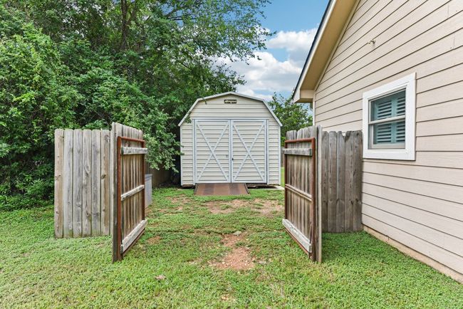 12' x 20' Storage / Workshop | Image 35