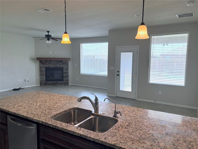 6616 Colony Rd, House other with 3 bedrooms, 2 bathrooms and null parking in Midland TX | Image 5