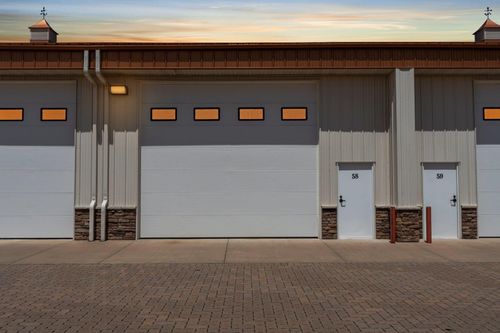 58-13405 Lake Dr Ne, Columbus, MN, 55025-8608 | Card Image