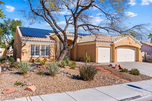 8104 Tropic Isle Cir, Las Vegas, NV, 89128-6795 | Card Image