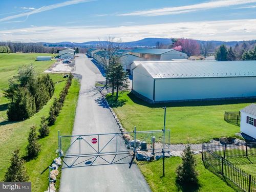 d4-165 Chestnut Grove Rd, DILLSBURG, PA, 17019-9502 | Card Image