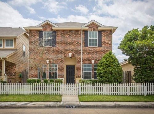 7338 Autumn Sun Dr, Houston, TX, 77083-6911 | Card Image