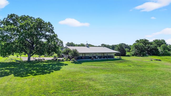 12041 Bell Rd, House other with 3 bedrooms, 2 bathrooms and null parking in Pilot Point TX | Image 36