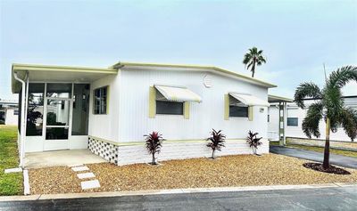 208 - 9790 66 Th Street N, House other with 3 bedrooms, 1 bathrooms and null parking in PINELLAS PARK FL | Image 1