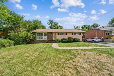 964 Garden City Dr, House other with 3 bedrooms, 1 bathrooms and 2 parking in Monroeville PA | Image 1