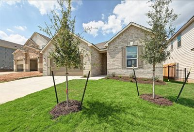 8206 Marigny Way, House other with 3 bedrooms, 2 bathrooms and 2 parking in Austin TX | Image 2