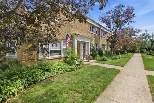 d-208 South Blvd, Evanston, IL, 60202-3099 | Card Image