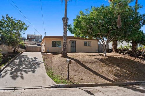 5415 Lenox Dr., San Diego, CA, 92114 | Card Image