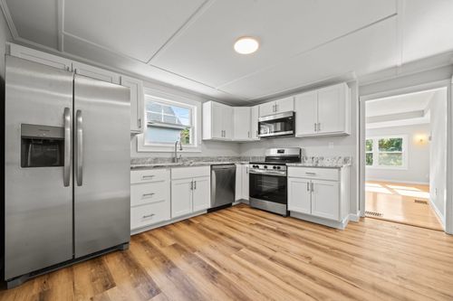 26 Neptune Street Ct, Lynn, MA, 01905-2814 | Card Image