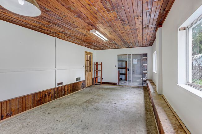11735 210 St, House other with 5 bedrooms, 2 bathrooms and 4 parking in Maple Ridge BC | Image 26