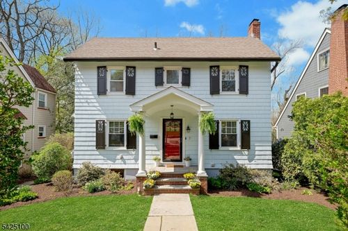 7 Alden Pl, Maplewood, NJ, 07040-3403 | Card Image