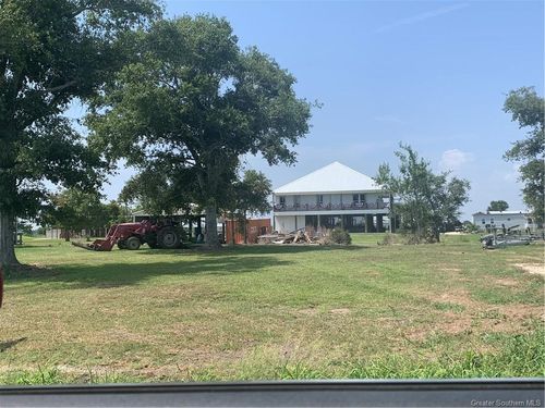 1 Lake Breeze Dr, Hackberry, LA, 70645 | Card Image