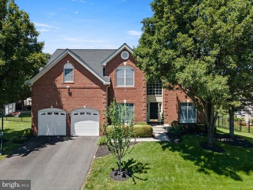 22561 Howardsville Woods Ct, ASHBURN, VA, 20148-6729 | Card Image