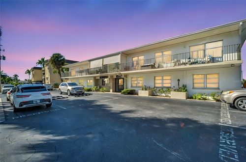 apt-6-3753 46th Ave S, ST PETERSBURG, FL, 33711-4460 | Card Image