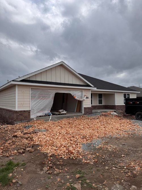 1112 Center Court Cir, Grove, OK, 74344-5150 | Card Image