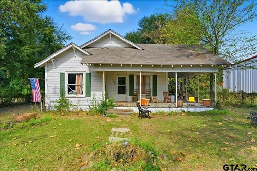 126 W Forest St, Hawkins, TX, 75765-3300 | Card Image