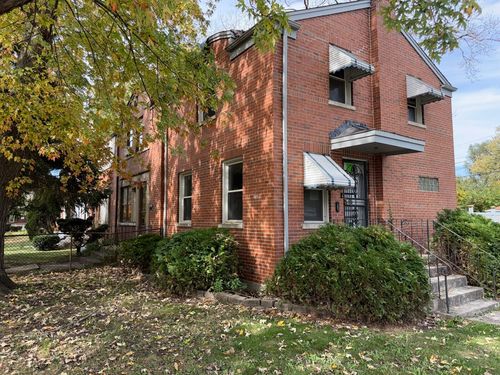 2152 E 100th St, Chicago, IL, 60617-5231 | Card Image