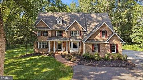 300 Clearview Dr, Clear Brook, VA, 22624-1773 | Card Image