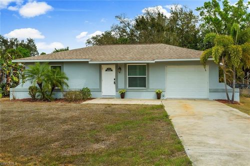 13944 Matanzas Dr, Fort Myers, FL, 33905-2125 | Card Image