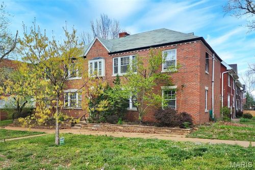 1st-floor-a-6601 Alamo Avenue, Clayton, MO, 63105 | Card Image