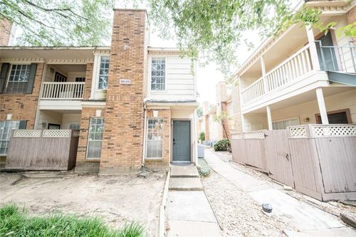 1201-2626 Holly Hall St, Houston, TX, 77054-4182 | Card Image