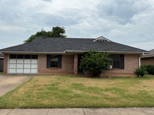 5704 Pampus Ln, Bossier City, LA, 71112-4953 | Card Image