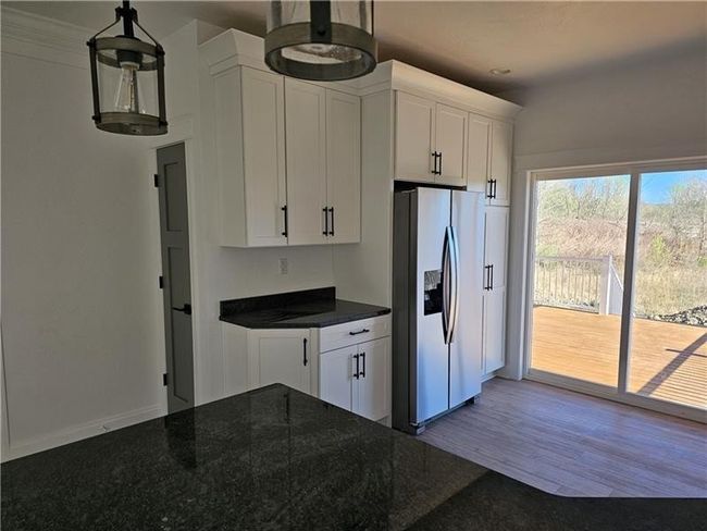 801 Wimbledon Dr, House other with 2 bedrooms, 1 bathrooms and 4 parking in Mount Pleasant PA | Image 5