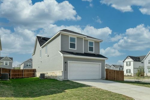2430 Wallin Bradley Dr, Round Rock, TX, 78665-2905 | Card Image
