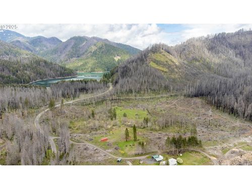 91747 Blue River Reservoir Rd, Blue River, OR, 97413-9672 | Card Image