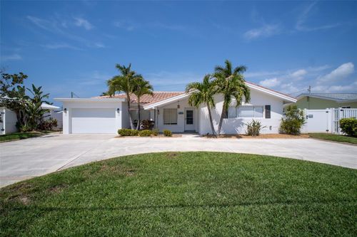 2220 E Vina Del Mar Blvd, ST PETE BEACH, FL, 33706-2830 | Card Image