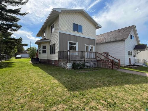 609 10th Ave W, Ashland, WI, 54806-2819 | Card Image