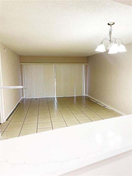 109-4255 N University Dr, Sunrise, FL, 33351-6239 | Card Image