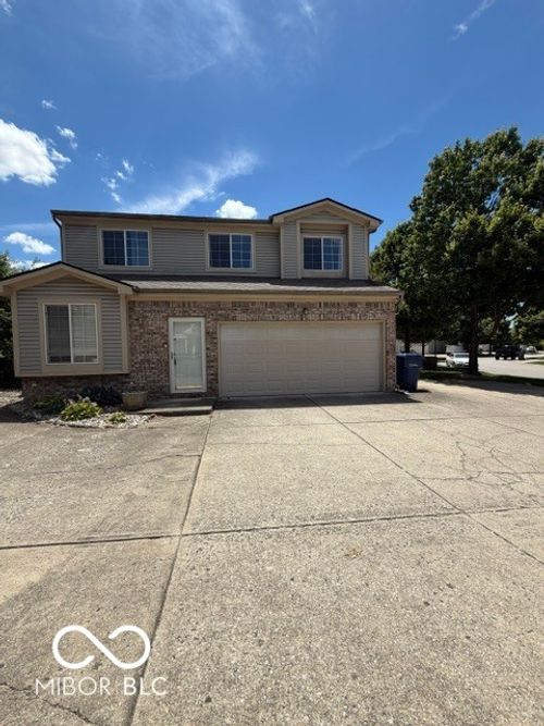 9977 Worthington Blvd, Fishers, IN, 46038-3070 | Card Image