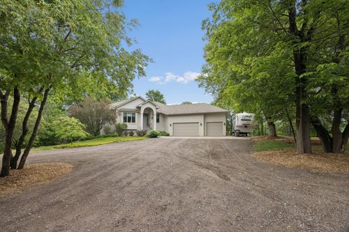 3882 219th Ln Ne, East Bethel, MN, 55011-4782 | Card Image