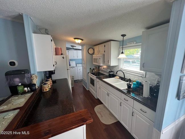 1554 Gate 2 Sw, House other with 3 bedrooms, 2 bathrooms and null parking in Ocean Isle Beach NC | Image 5
