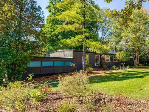 1470 Ridge Rd, Highland Park, IL, 60035-2734 | Card Image