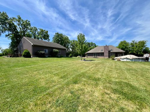 1909 S Britton Rd, Kansasville, WI, 53139-9709 | Card Image