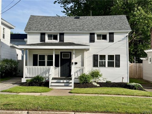 90 W Mohawk St, Oswego, NY, 13126-3042 | Card Image