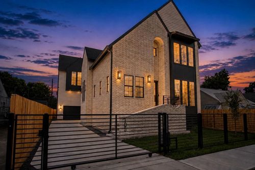 705 Walton St, Houston, TX, 77009-4535 | Card Image
