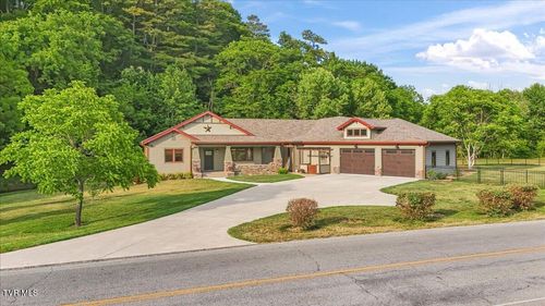 375 Middle Creek Rd, Afton, TN, 37616-6600 | Card Image