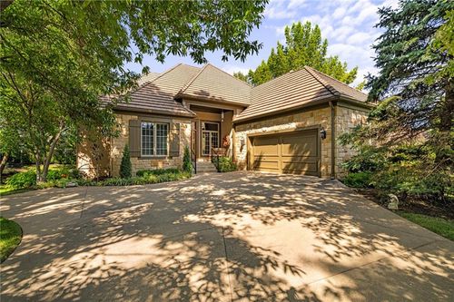 11361 Granada Ct, Leawood, KS, 66211-1337 | Card Image
