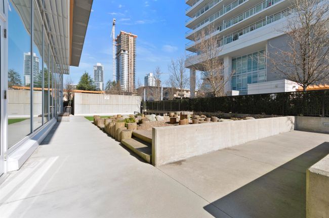 901 - 657 Whiting Way, Condo with 1 bedrooms, 1 bathrooms and 1 parking in Coquitlam BC | Image 36