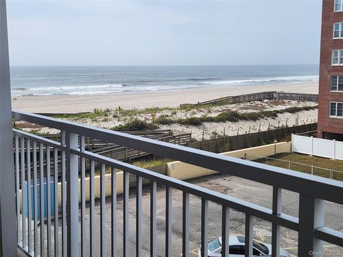 4k-700 Shore Rd, Long Beach, NY, 11561-4716 | Card Image