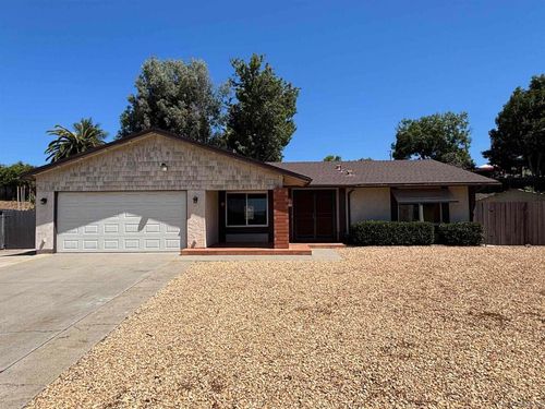 821 Douglas Ave, San Marcos, CA, 92069-2224 | Card Image