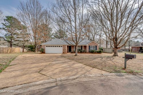 404 White Oak Cv, Florence, MS, 39073-4024 | Card Image