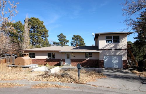 908 Capulin Road, Los Alamos, NM, 87544 | Card Image