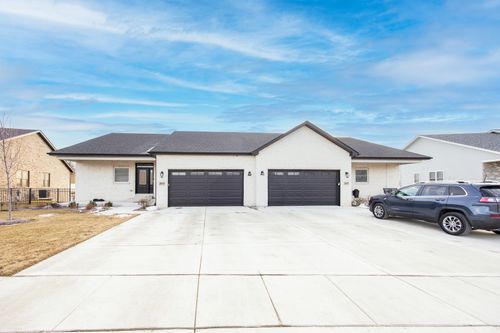 25200 S Westwind Dr, Channahon, IL, 60410-7801 | Card Image